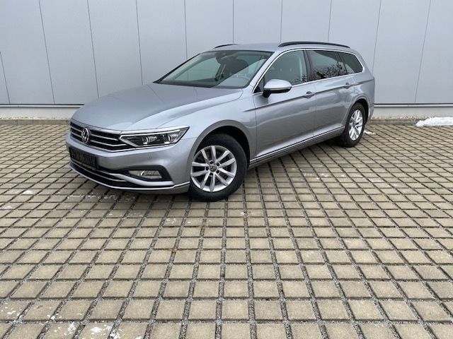 Passat Variant 2.0 TDI DSG Business IQ.DRIVE/AHK