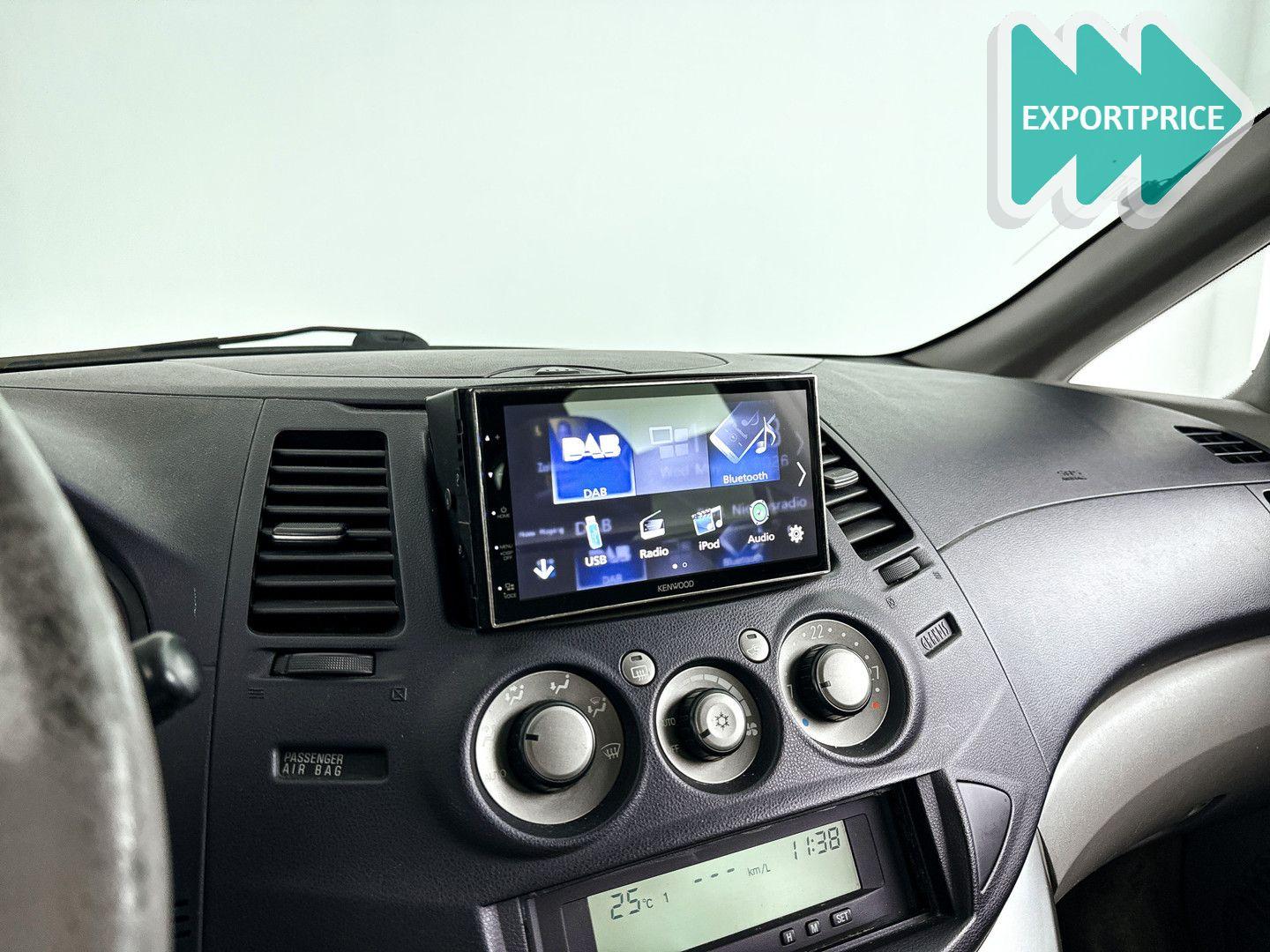 Mitsubishi Grandis 2005 — photo 20