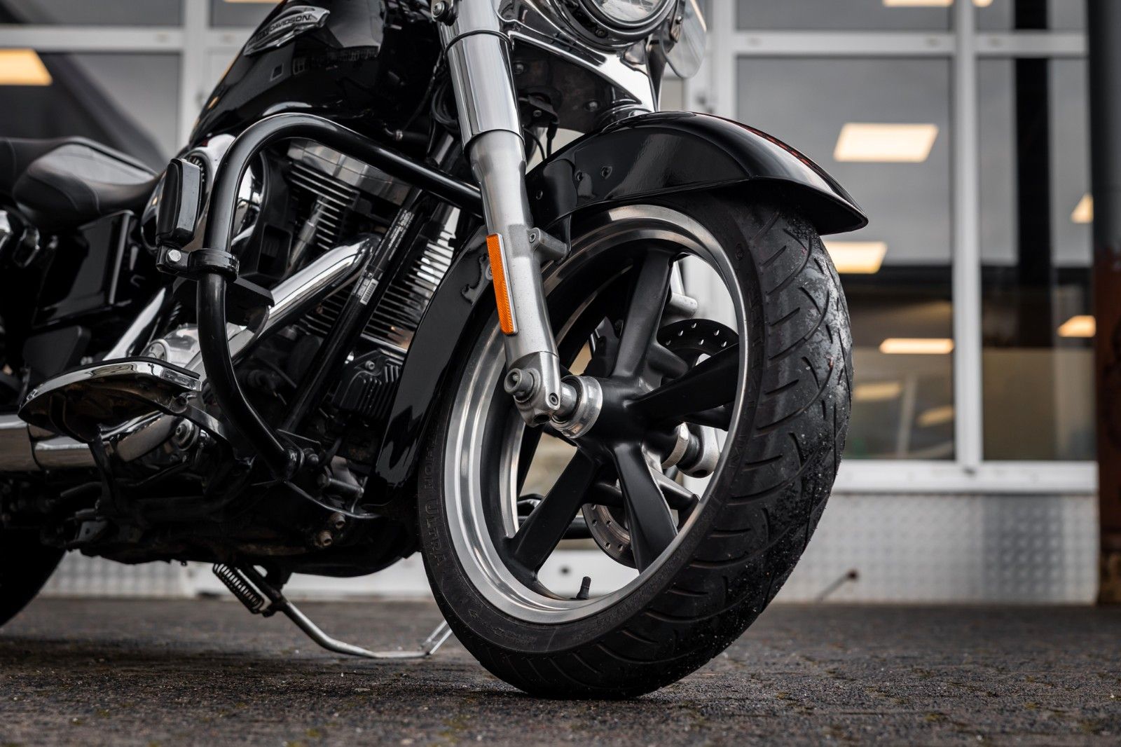 Fahrzeugabbildung Harley-Davidson FLD Dyna Switchback - Kesstech -