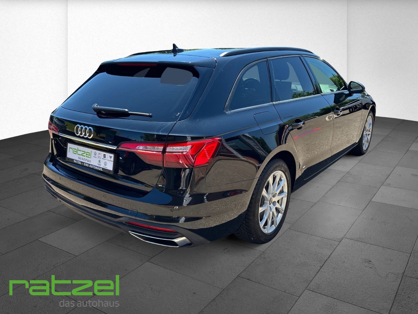 Fahrzeugabbildung Audi A4 Avant 35 TFSI S tronic Navi LED El. Heckklapp