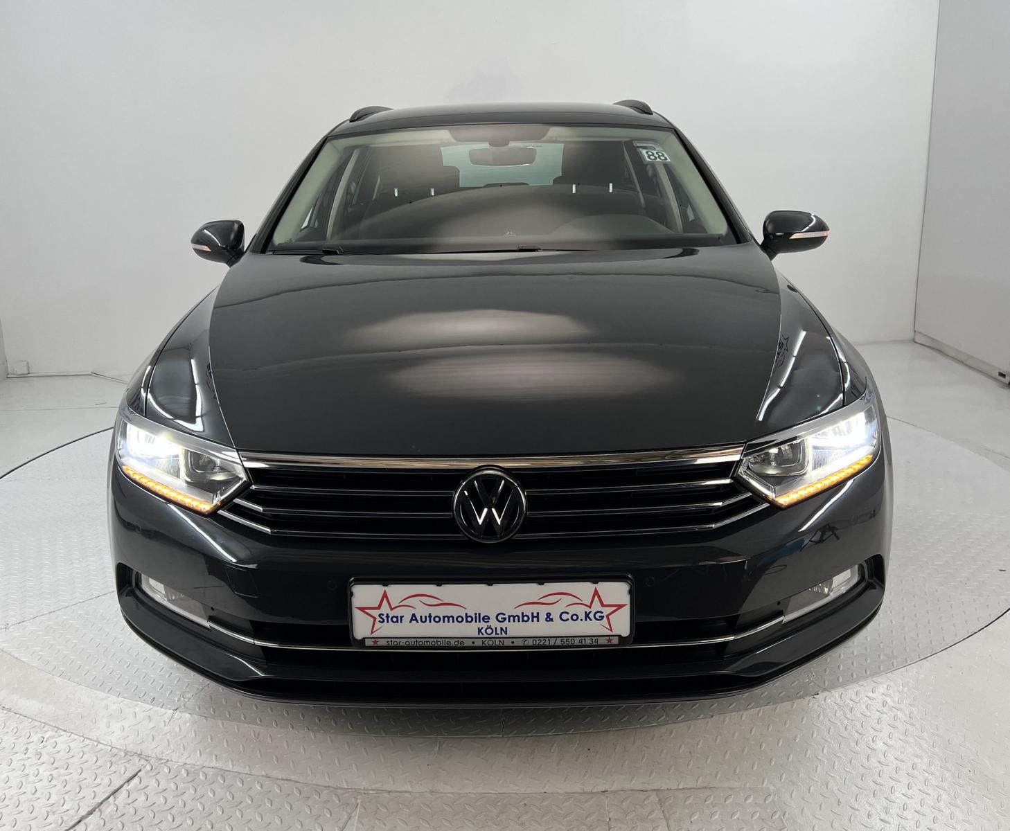 Volkswagen Passat Var. Comfortline BMT DSG*1,4-110kW*LED*E6