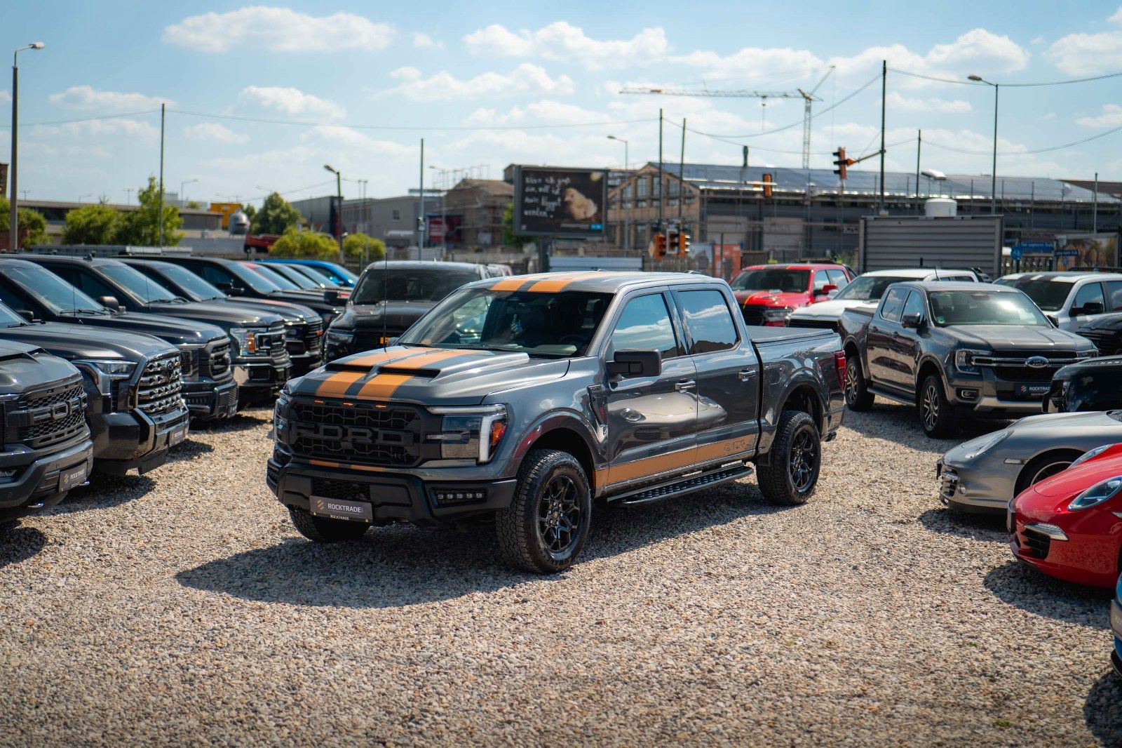 Fahrzeugabbildung Ford F150 5.0L V8 4x4 Offroad SuperCrew RAPTOR 19%