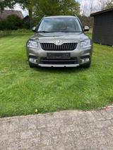 Skoda Yeti 2.0 TDI 81kW Ambition Ambition - Skoda Yeti: Grün