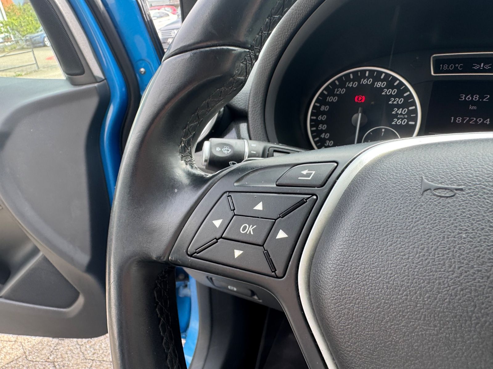 Fahrzeugabbildung Mercedes-Benz B 180 CDI/Edition E/Navigation/SHZ/MFL/ALU/