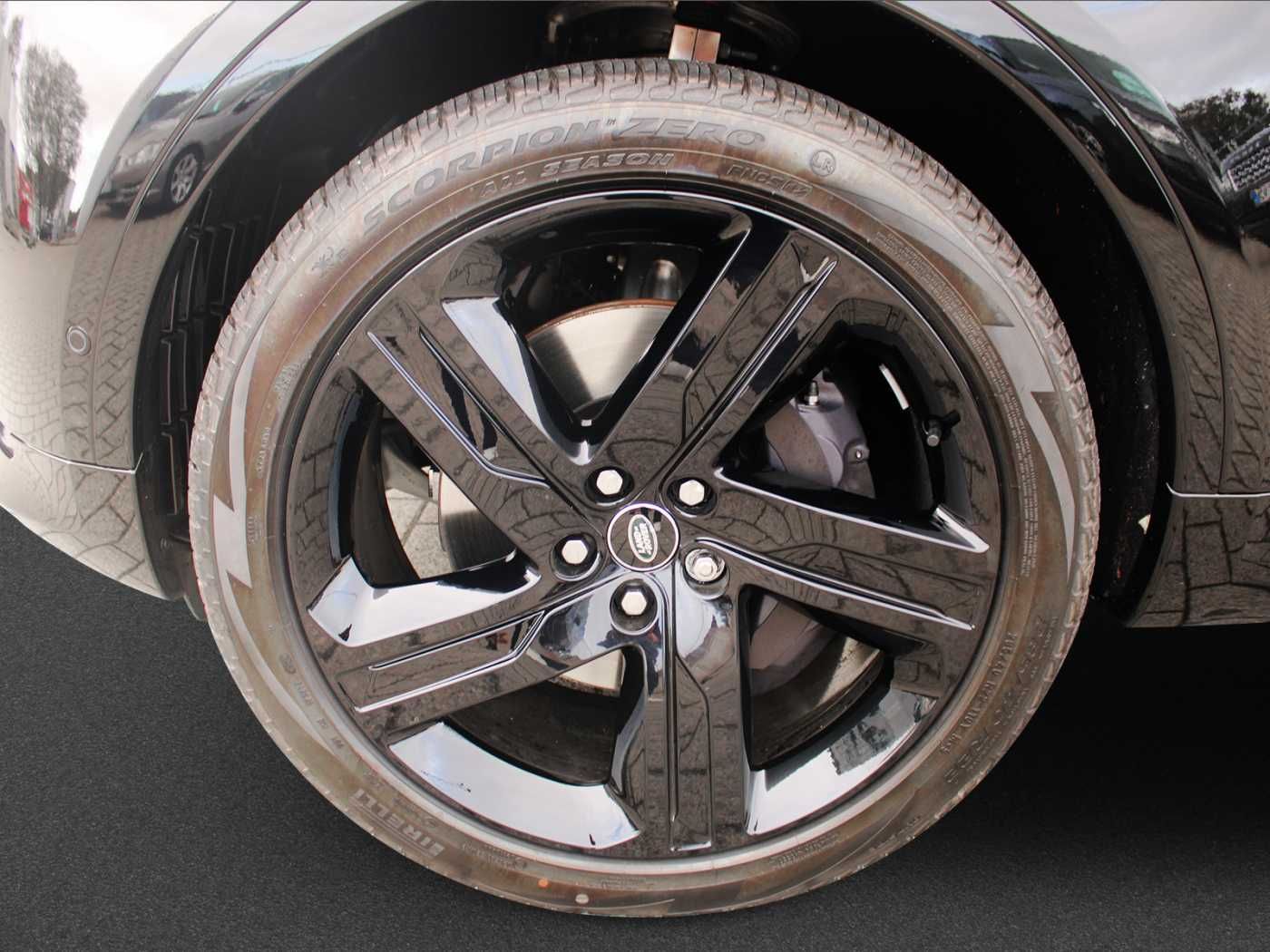Fahrzeugabbildung Land Rover Discovery Diesel D350 Dynamic HSE