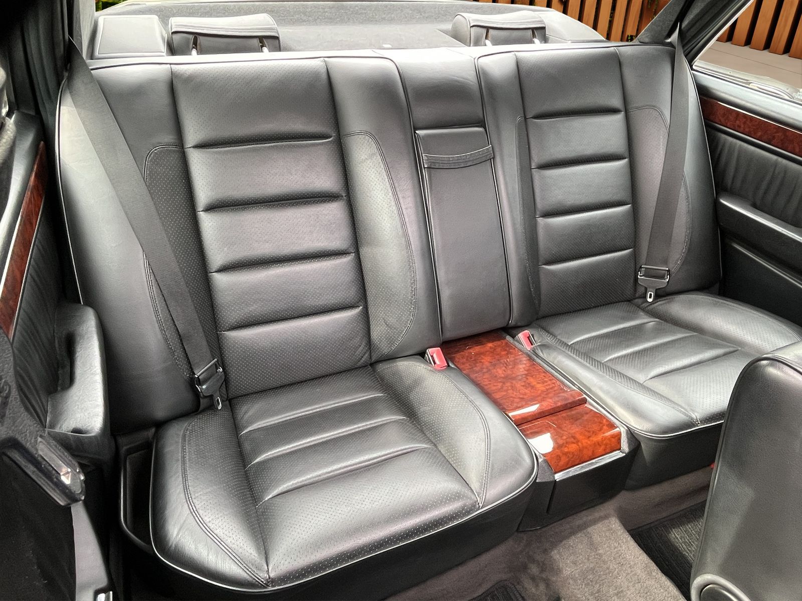 Fahrzeugabbildung Mercedes-Benz E 500 TOP ZUSTAND**SAMMLERFAHRZEUG**