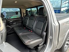 Fahrzeugabbildung Dodge RAM 1500 CrewCab Laramie 5.7L V8 AHK dt.Fzg