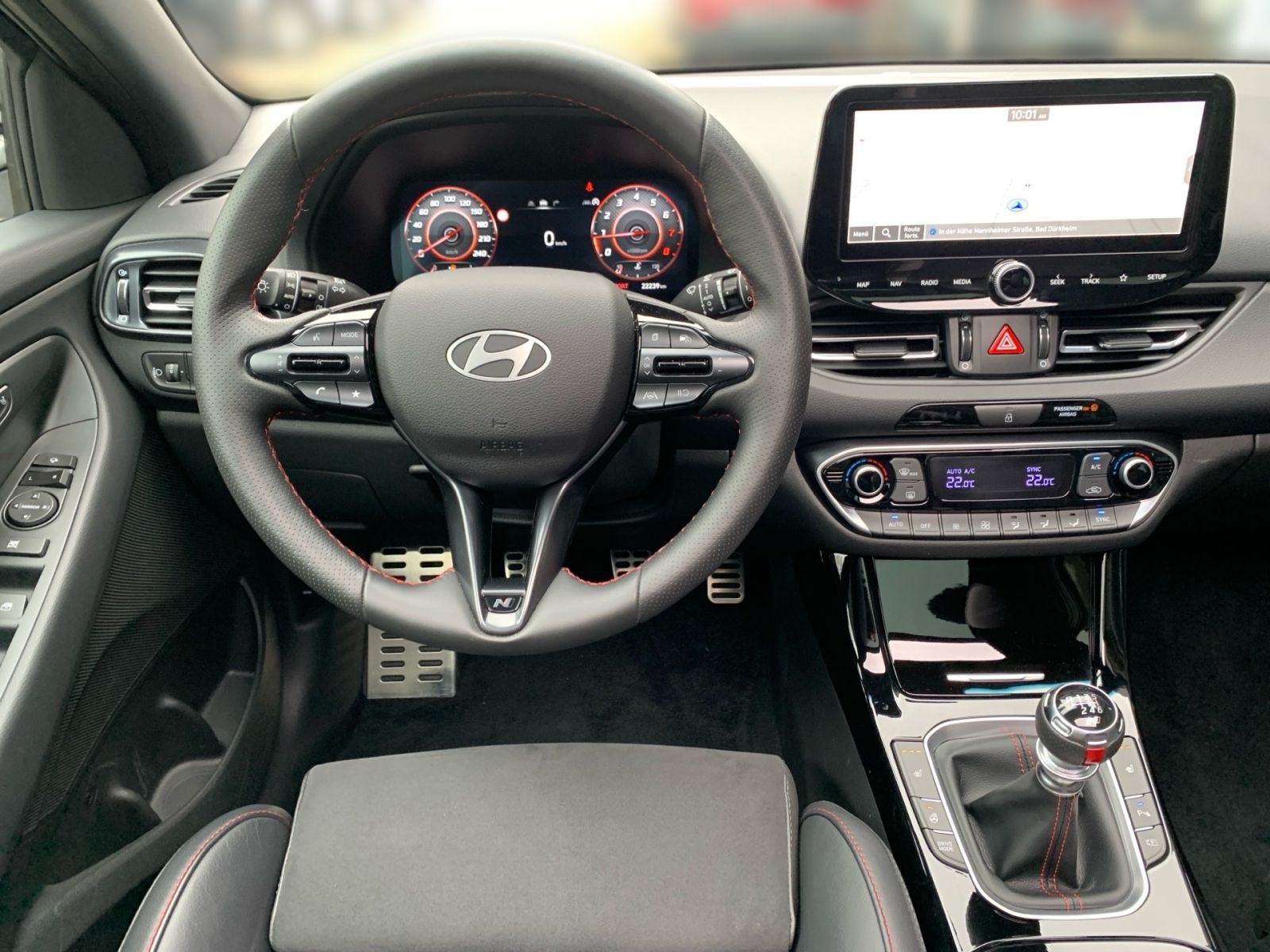 Fahrzeugabbildung Hyundai i30 1.5 T-GDI N Line Mild-Hybrid Pan.Dach Sitz P