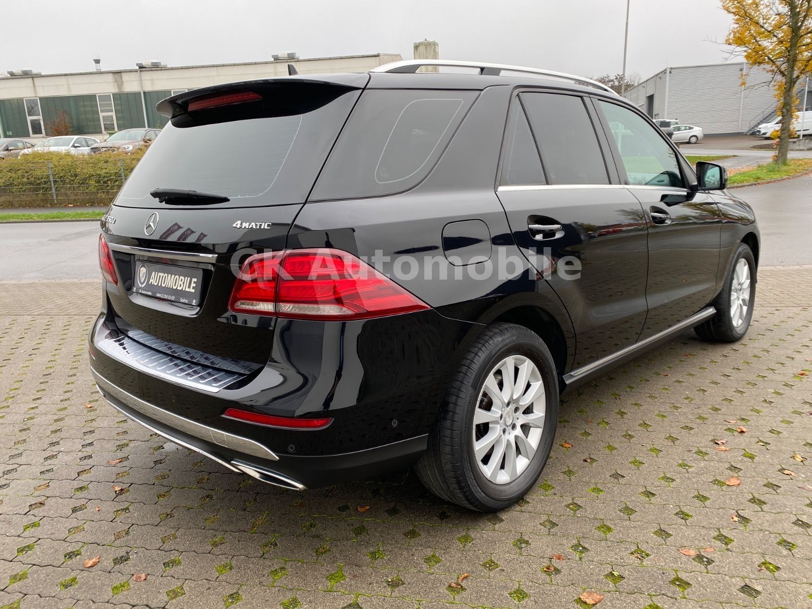 Fahrzeugabbildung Mercedes-Benz GLE 350d 4Matic/Navi/Rückfahrkamera/Tempomat