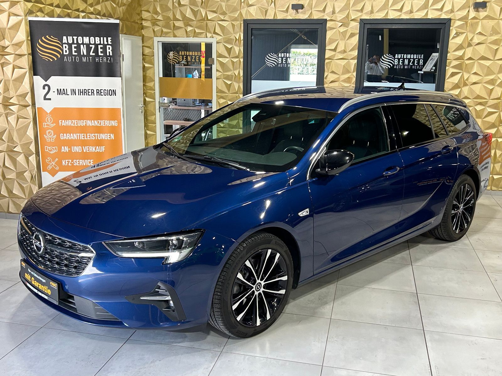 Fahrzeugabbildung Opel Insignia B Sports Tourer Ultimate/8-FACH/APPLE/