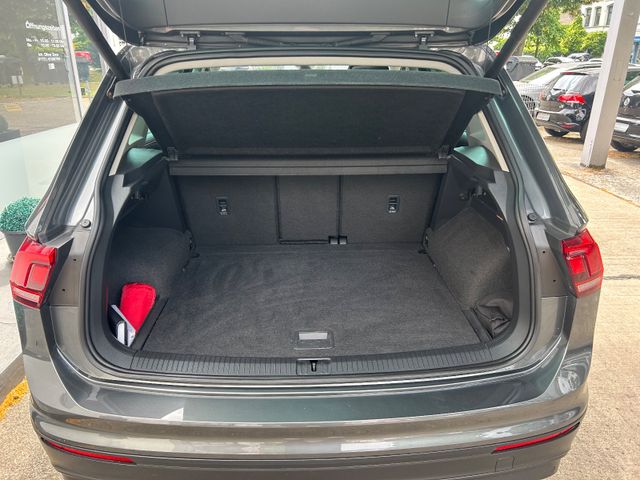 Fahrzeugabbildung Volkswagen Tiguan Sound+Panorama+Navi+PDC+BT+SHZ+LED+1.Hand