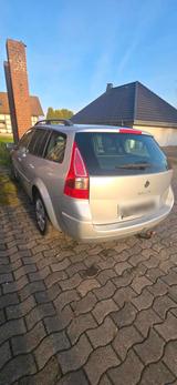 Renault Megane  1.5 dci Neue  TÜV - Renault Megane aus 2008: 1.5