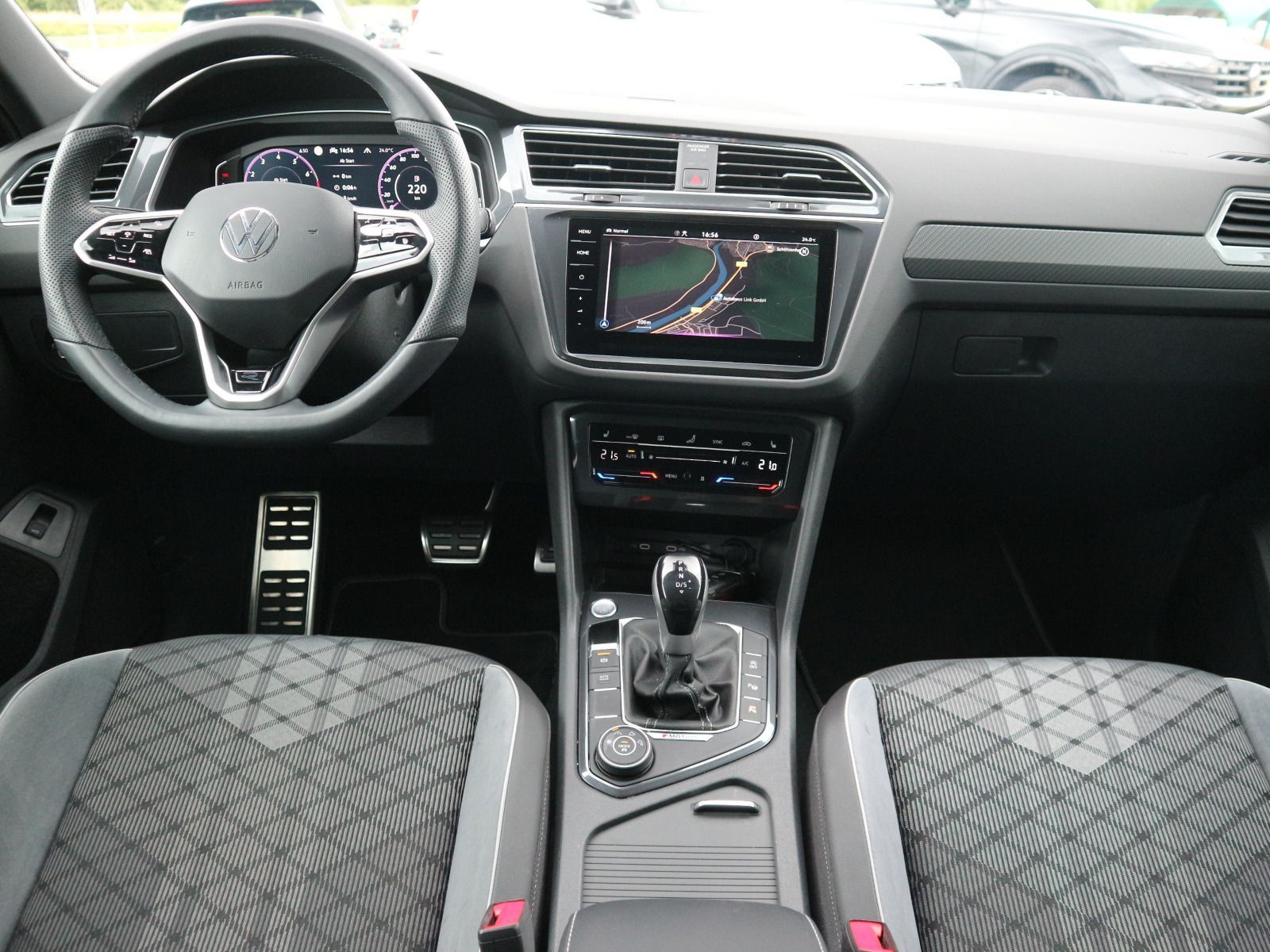 Volkswagen Tiguan - Bild 12