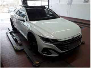 Arteon 2.0TSI DSG 4Motion R-Line Pano/AHK/Kamera