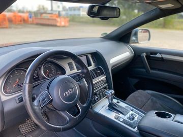 Audi Q7 - 7