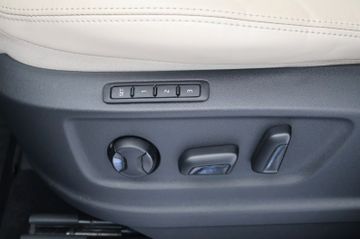 Skoda Kodiaq Style 4x4 Canton LED Pano ACC AHK 7Sitze