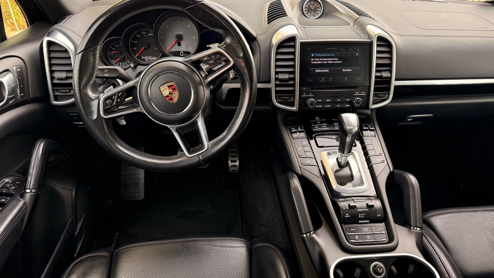 Fahrzeugabbildung Porsche Cayenne S Diesel Sport Design