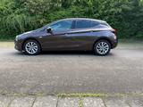 Opel Astra K Innovation 1.6 CDTI 136PS VOLL - Opel Astra von privat