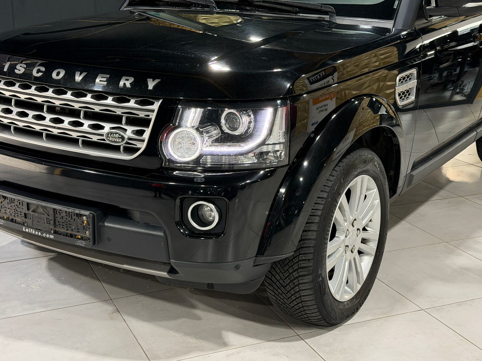 Fahrzeugabbildung Land Rover Discovery 4 SDV6 HSE/1-HAND/DEUTSCH/VOLL/PANO/LE