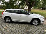 Volvo V60 Cross Country Kinetic Euro6 Top! - Volvo V60 in Kassel