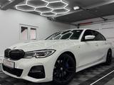 BMW 330 i Lim. M SPORT/AHK/HuD/ACC/LASER/DE FZG - BMW 330 mit Benzin-Antrieb: 330d