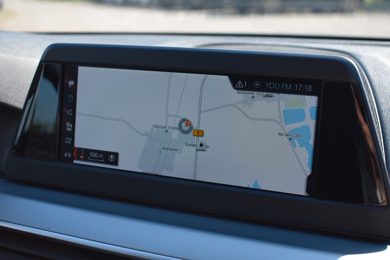 Fahrzeugabbildung BMW 530i Touring xDrive AHK Panorama LED Kamera