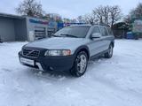 Volvo XC70 D5 AWD Momentum - graue Volvo XC70