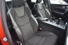 Fahrzeugabbildung Volvo XC60 D4 Schalter Momentum Pro*STDHZG*RFK*AHK*