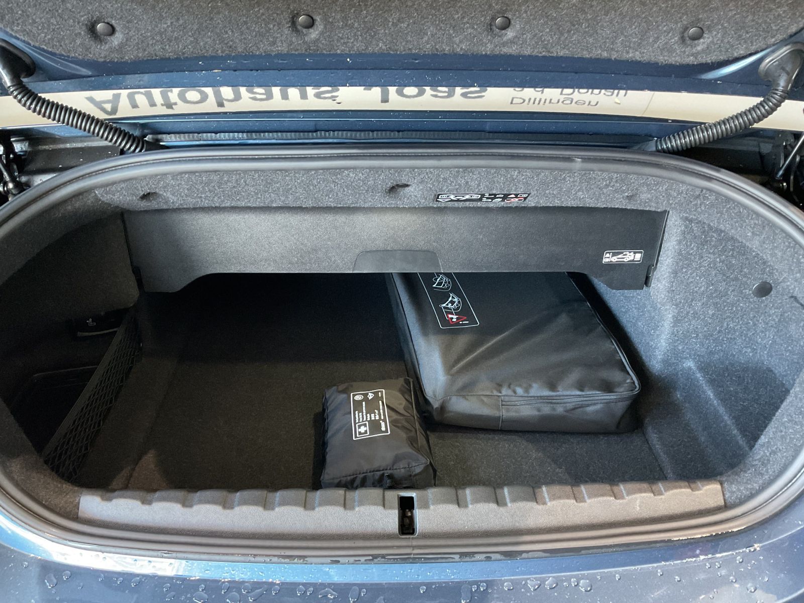 Fahrzeugabbildung BMW M440i xDrive |Nackenwärmer |Harman Kardon |M Spo