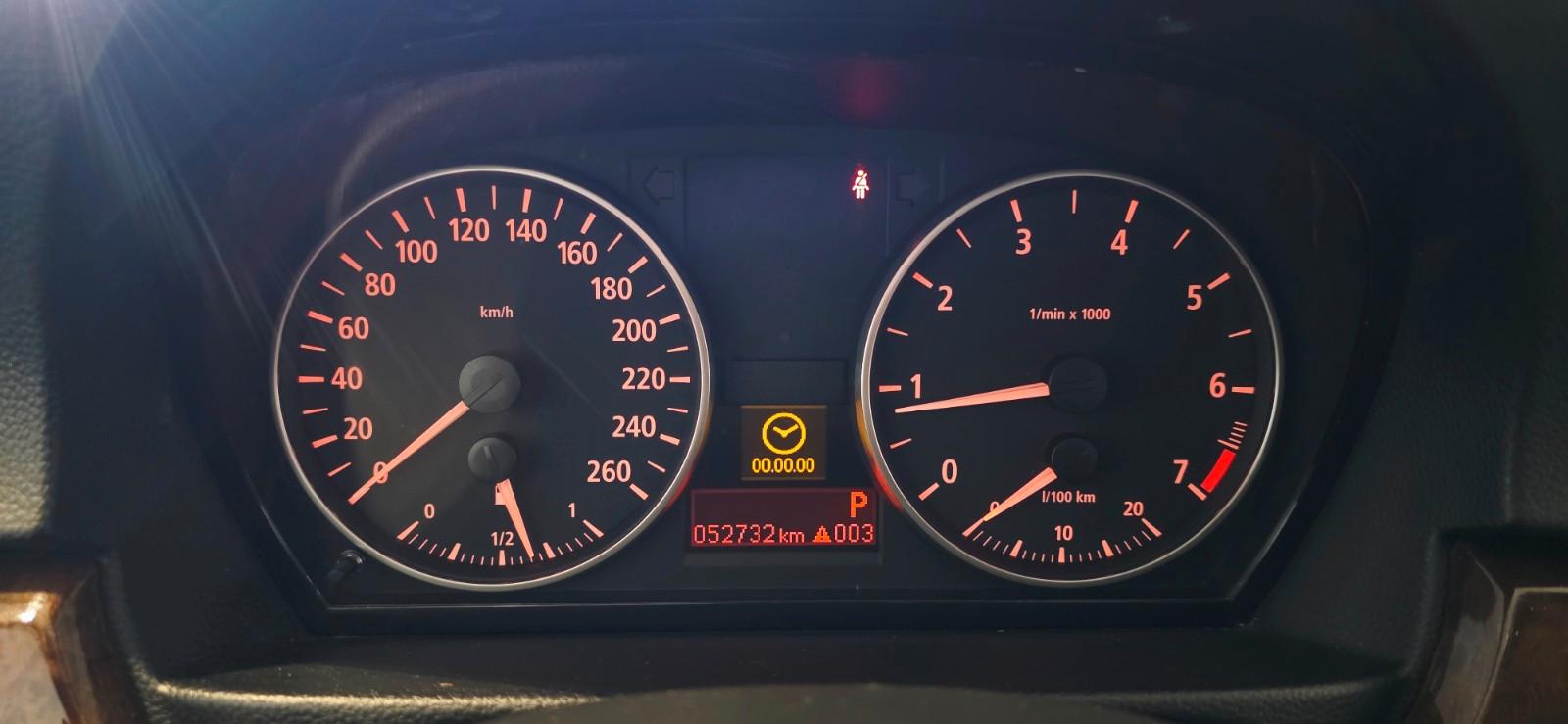BMW 320 2006 — photo 29