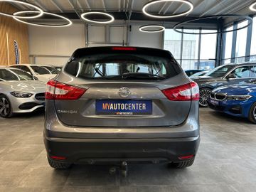 Nissan Qashqai Acenta 4x4 *AHK*Kamera*Navi*