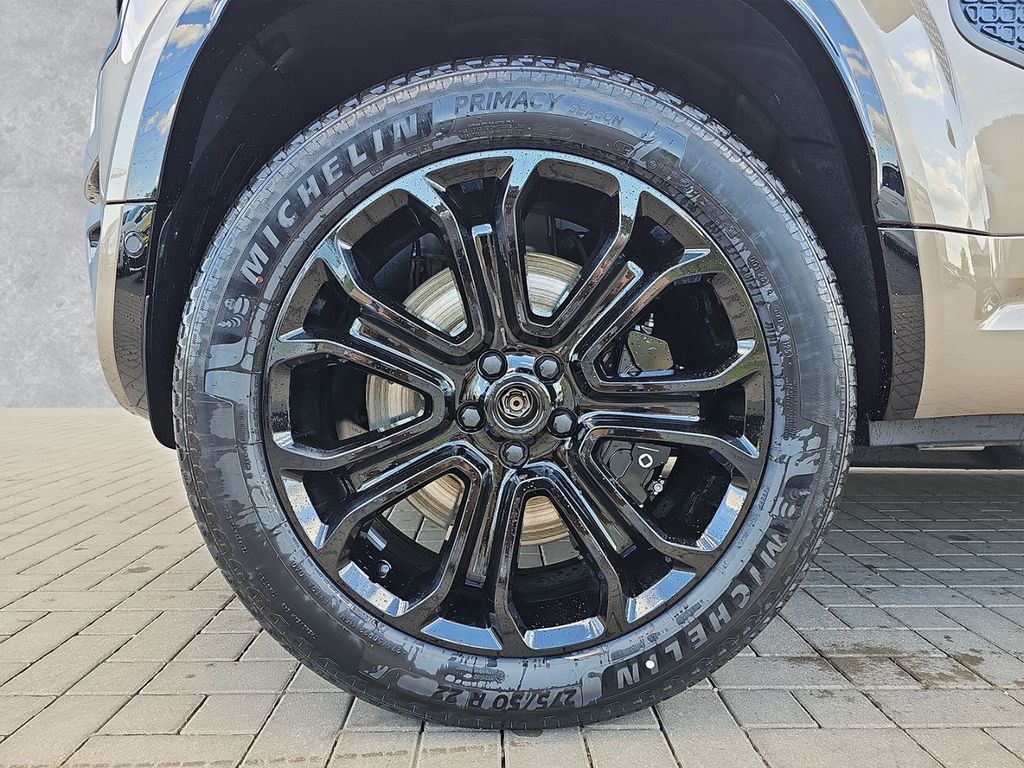 Land Rover Defender 110 P635 AWD OCTA