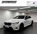BMW M5 Limousine Carbon-Keramik B&W M Drive Prof. DA - BMW M5 in Bielefeld