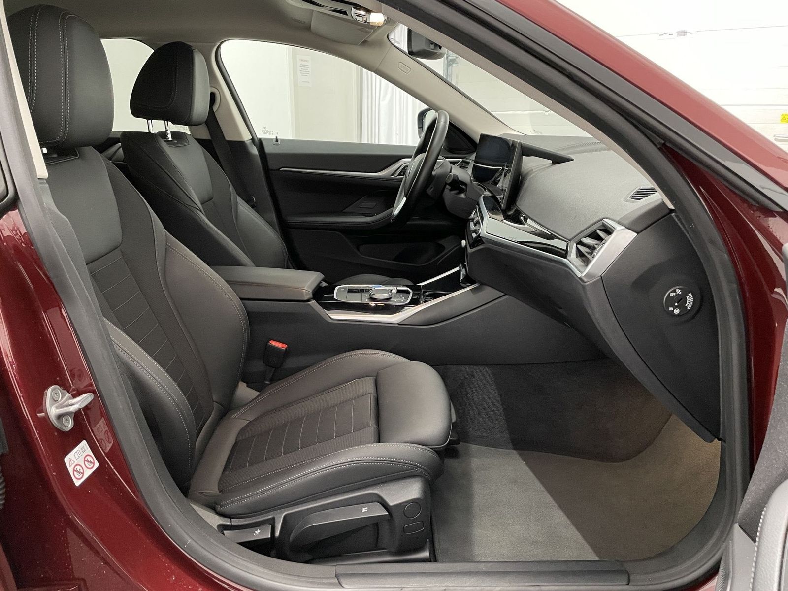 BMW i4 eDrive35 Gran Coupé RFK NAVI HiFi DAB Tempo S foto 12