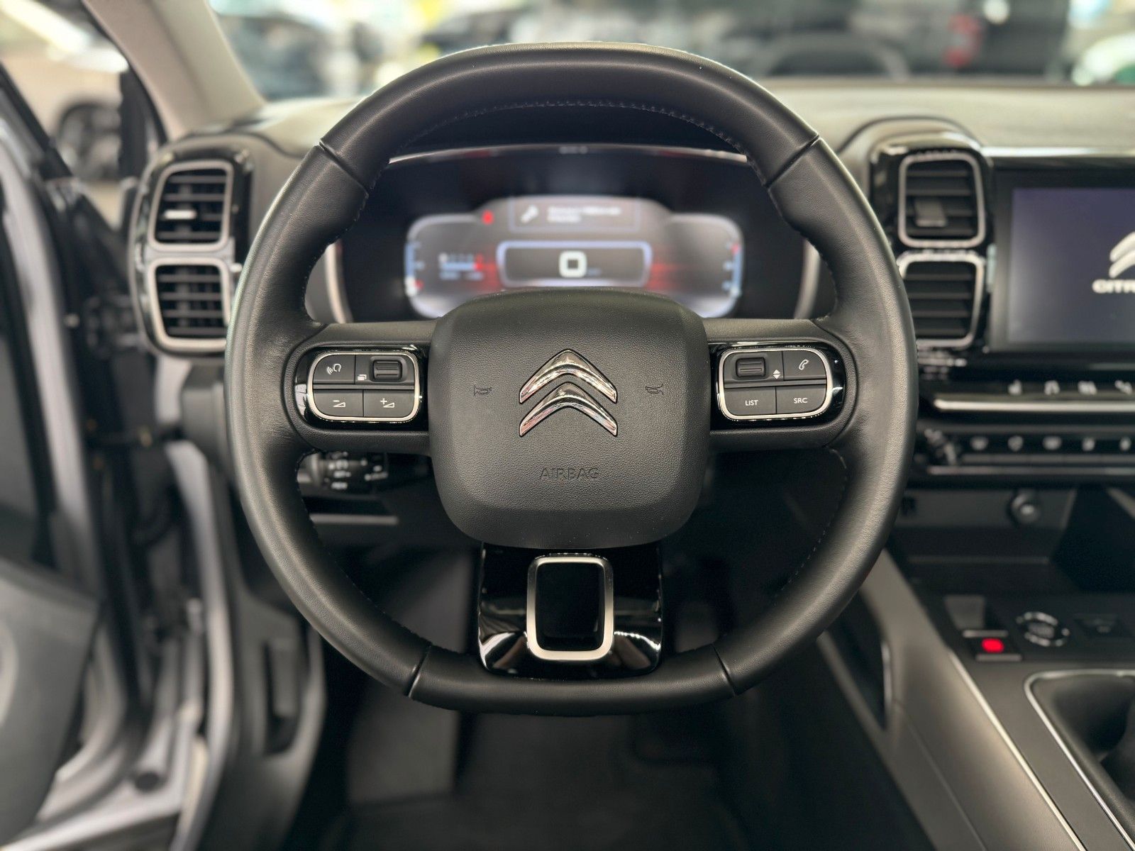 Fahrzeugabbildung Citroën C5 Aircross 1.2 130 Feel   "DAB 19"-LM Tempomat"