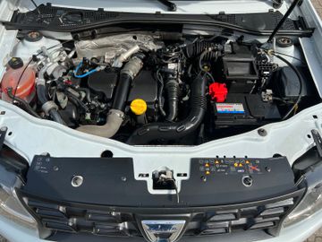Fahrzeugabbildung Dacia Duster I Black Shadow 1.5 dCi NAVI KAMERA