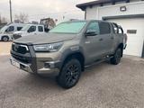 Toyota Hilux 2.8 D-4D 4X4 DOUBLE INVINCIBLE, NET: 48990 - gebrauchte Toyota Hilux aus dem Jahr 2023