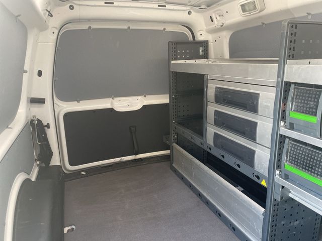 Caddy Maxi Kasten TDi Navi Klima AZV Kamera Sitz