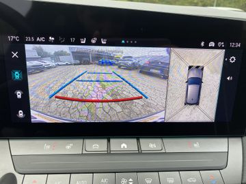 Bild 19 Opel Astra GS AT/NAVI/LHZ+SHZ/PDC vo+hi+360CAM