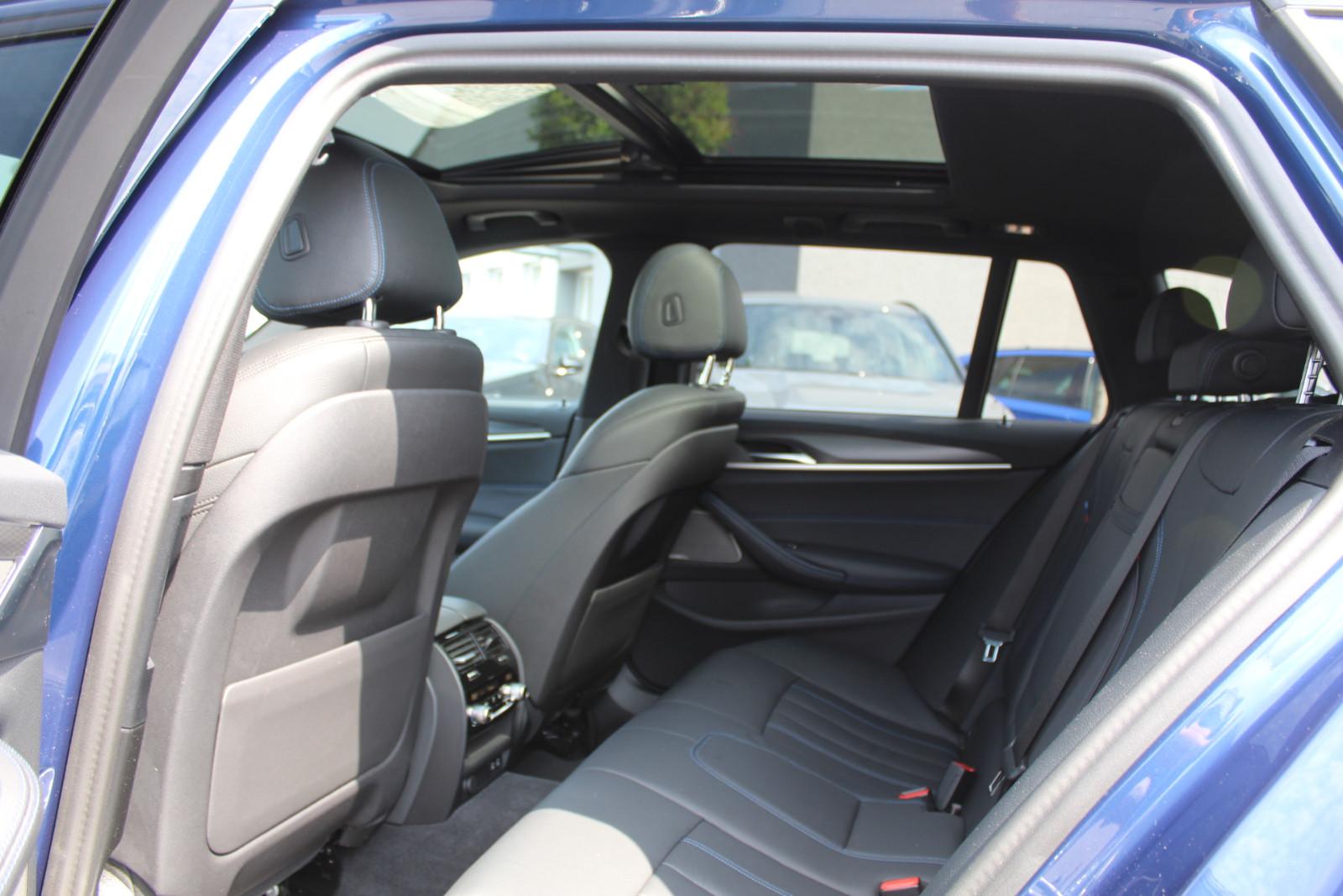 BMW 530d Tour. xDrive M Sportpaket+Panoramad.+H&K+20