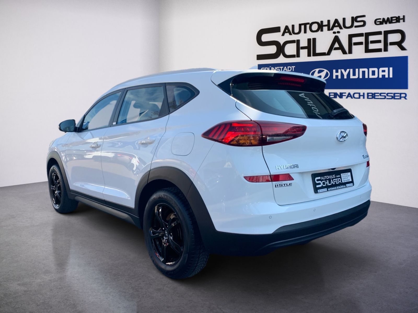 Fahrzeugabbildung Hyundai TUCSON 1.6 Advantage Navi 8xbereift