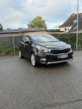 Kia Carens - Kia Carens: Kombi