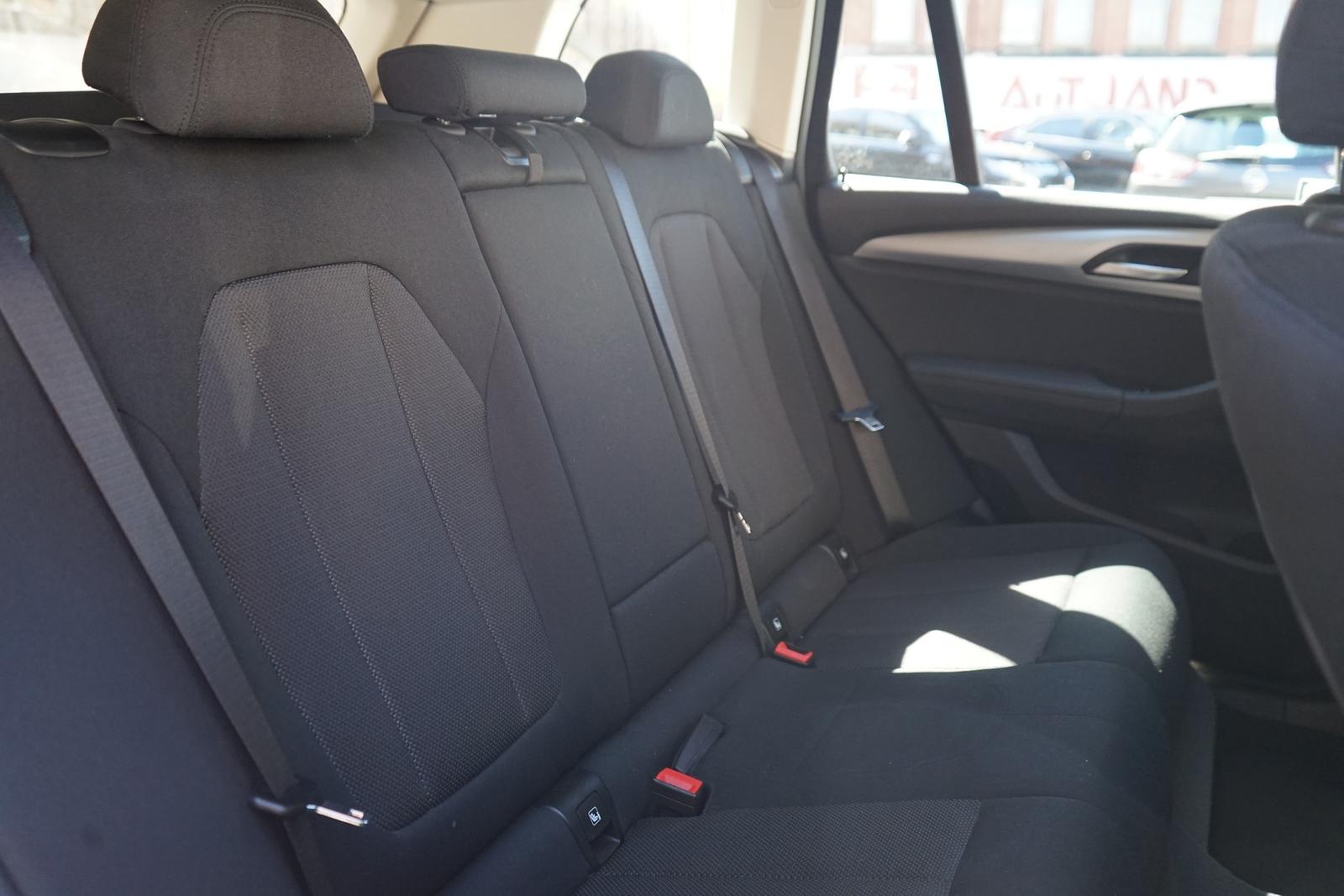 BMW X3 xDrive 20 i Advantage Xenon Navi Sitzheizung