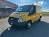 Ford Transit/Tourneo/Bus Transit 280S 2.2 TDCi/8 - mit Diesel-Antrieb: Coupe, Gelb
