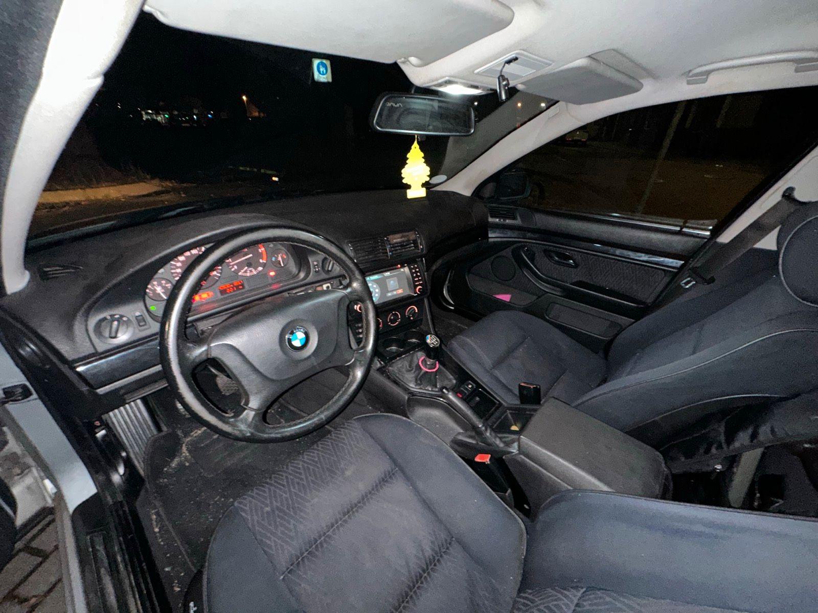 BMW 525 2004 — photo 5