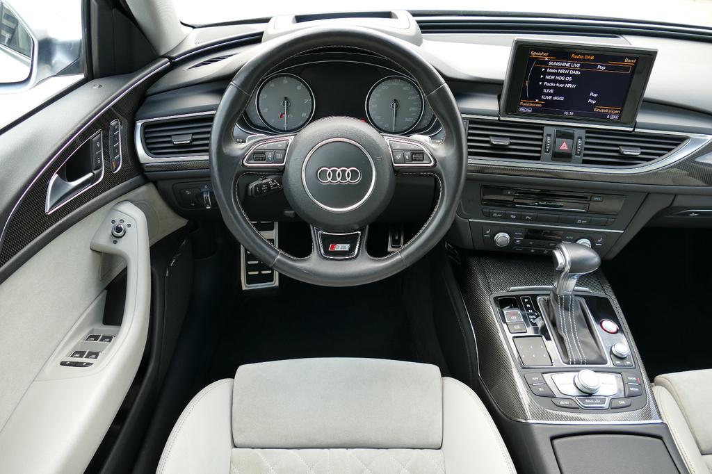 Audi S6