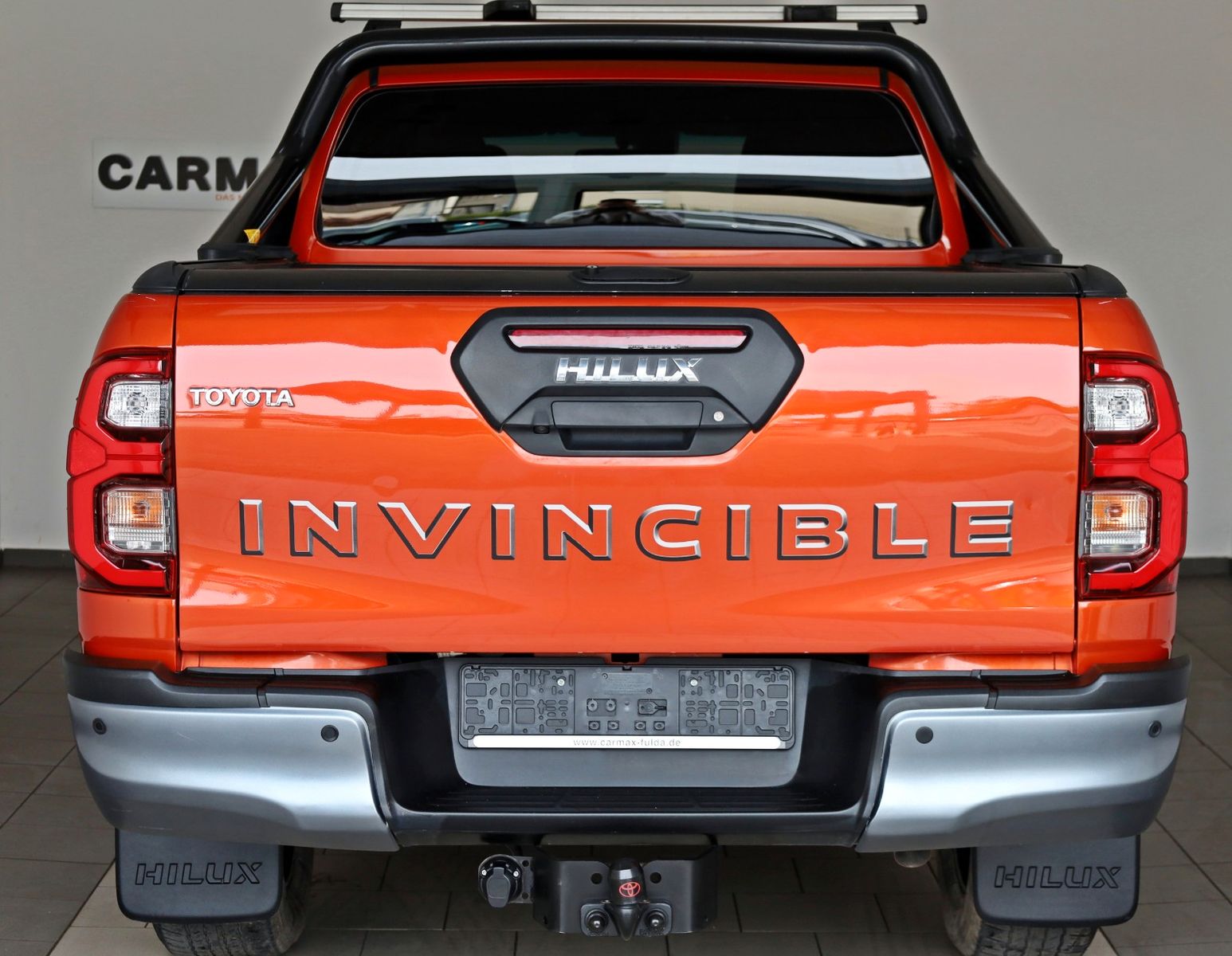 Fahrzeugabbildung Toyota Hilux 2.8 D-4D Invincible,AWD,Leder,ACC,Rollo