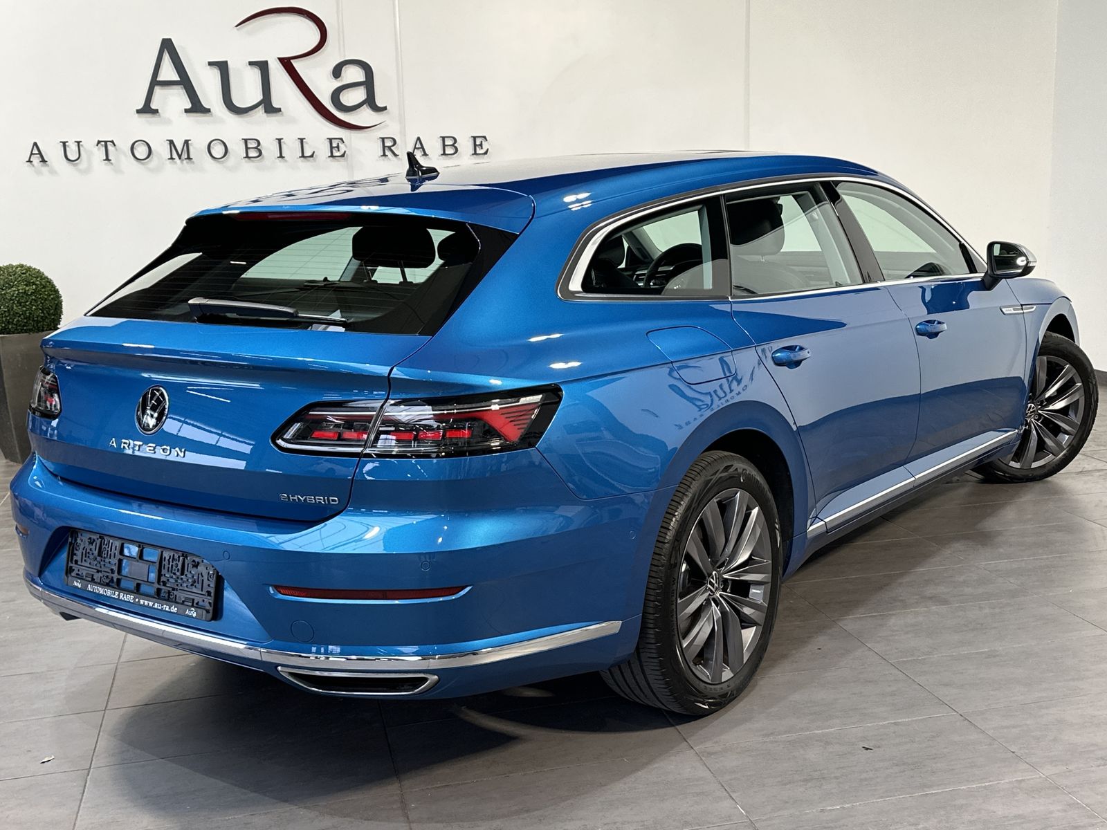 Fahrzeugabbildung Volkswagen Arteon SB 1.4 eHybrid DSG Elegance NAV+LED+PANO