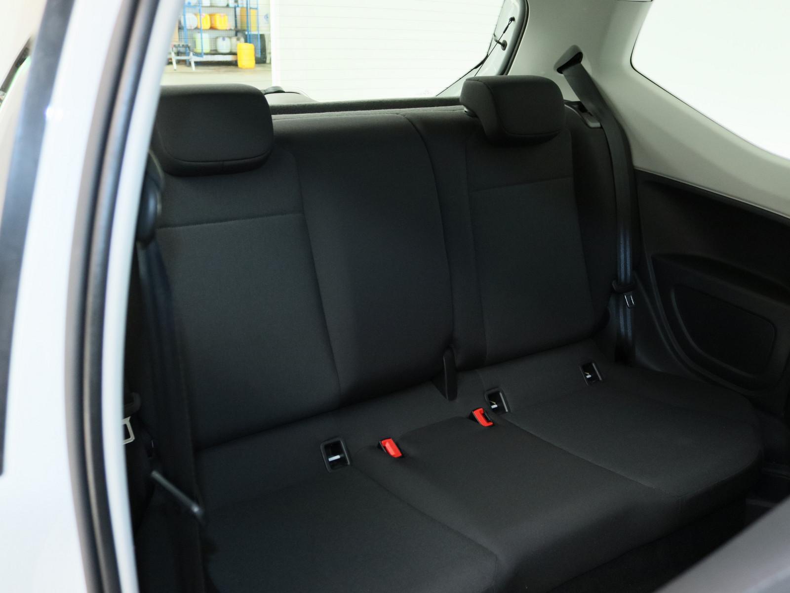 Volkswagen Up 1.0 RÜCKFAHRKAMERA SITZHEIZUNG PDC KLIMA, миниатюра 8