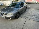 Seat IBIZA 1.4 - Seat Ibiza aus 2003: 1.4